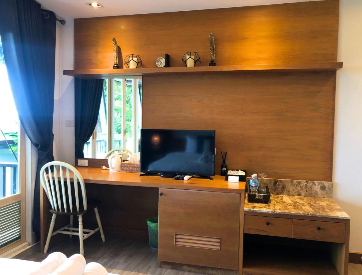 Phuket View Coffee And Resort Chalong Ngoại thất bức ảnh